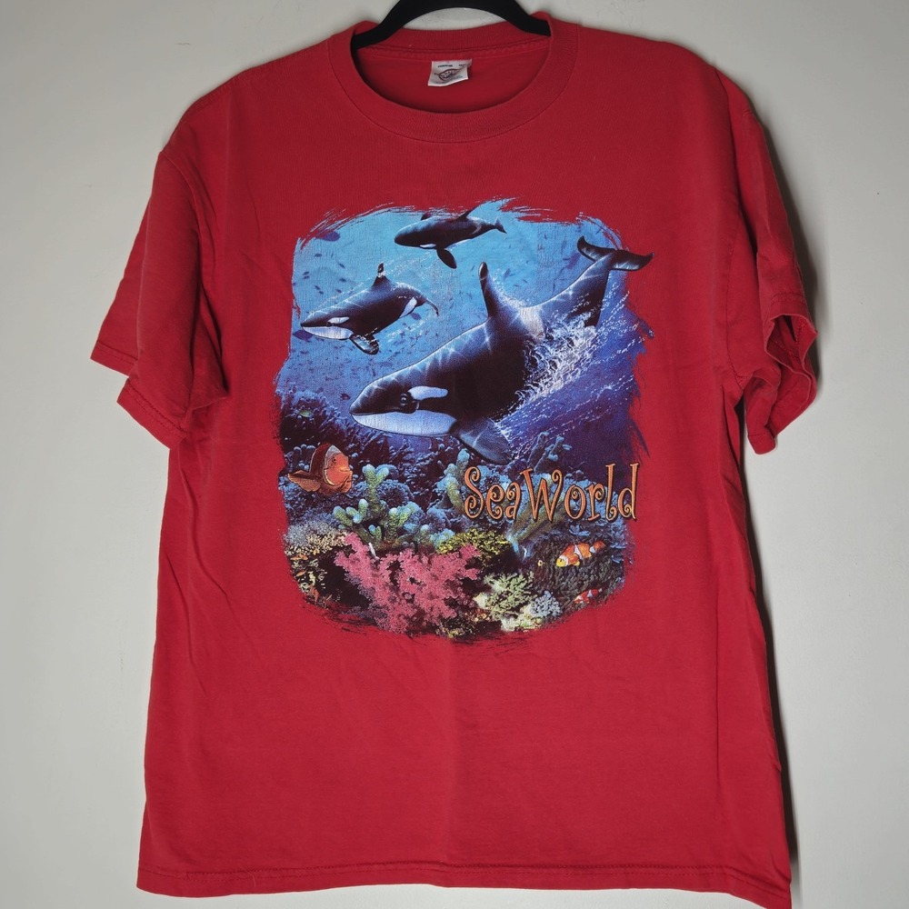 Vintage Sea World Mens Large Shamu Orca Whale Extinction T Shirt Red USA Made